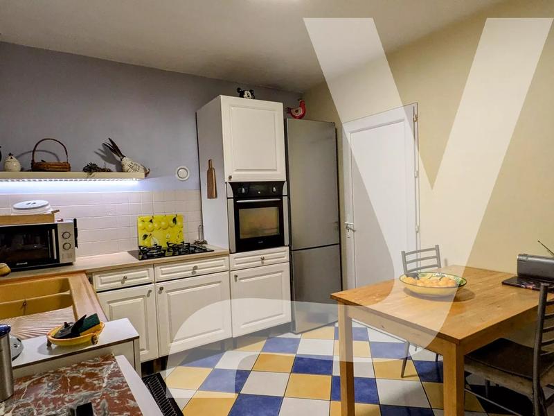 Maison - 138 m² - 7 pièces