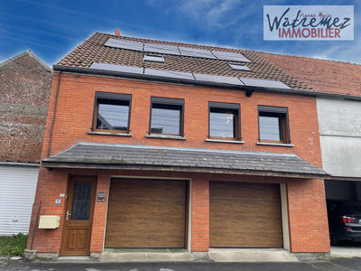 Maison - 93 m² - 5 pièces