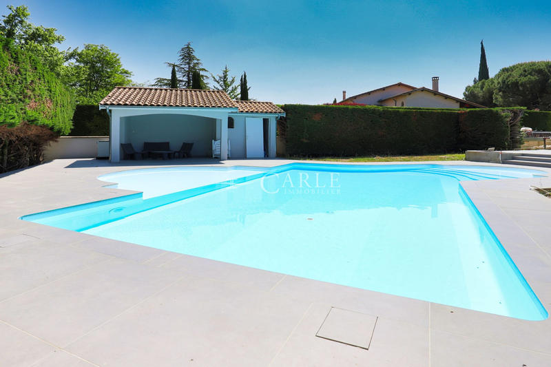 Villa - 178 m² - 7 pièces