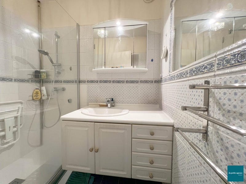 Appartement - 86 m² - 4 pièces