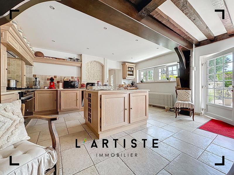 Maison - 155 m² - 6 pièces