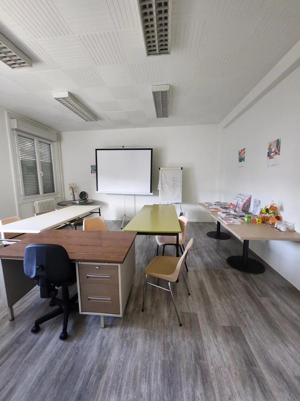 Immeuble - 2 300 m²