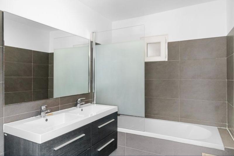 Maison - 203 m² - 7 pièces