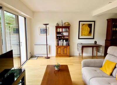 Maison - 121 m² - 6 pièces
