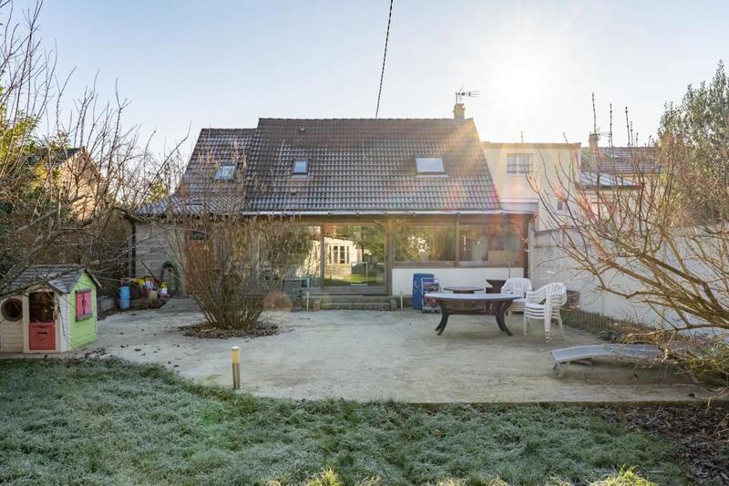 Maison - 150 m² - 6 pièces