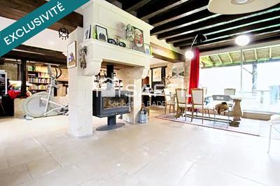 Maison - 280 m² - 7 pièces