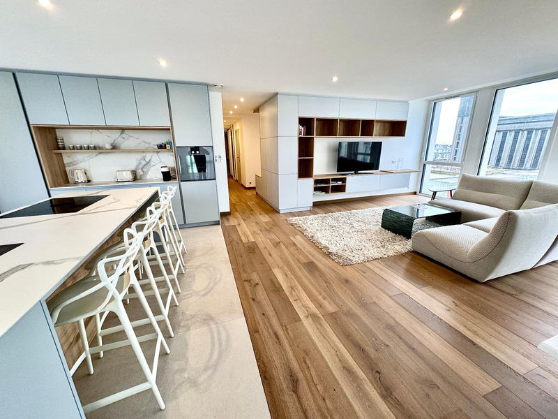 Appartement - 118 m² - 7 pièces