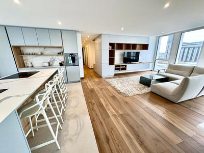 Appartement - 118 m² - 7 pièces