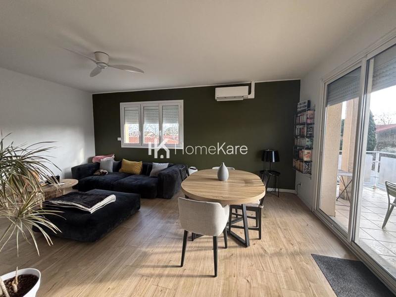 Appartement - 80 m² - 3 pièces