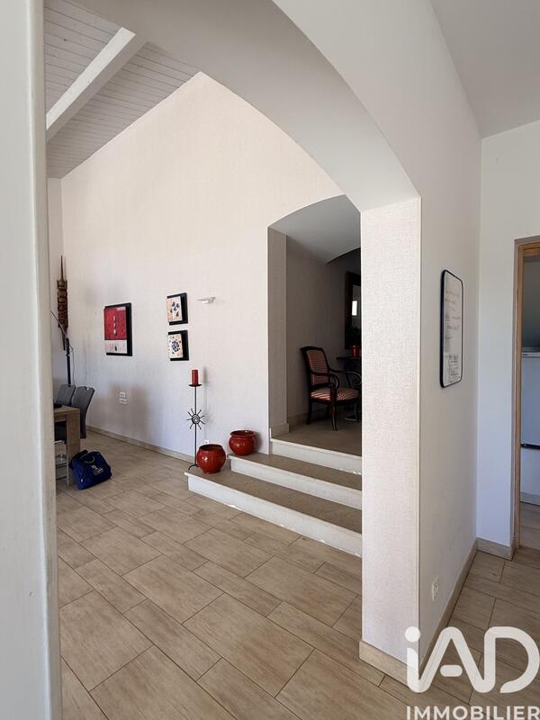 Maison - 193 m² - 5 pièces