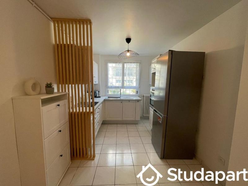 Chambre - 9 m² - 1 pièce