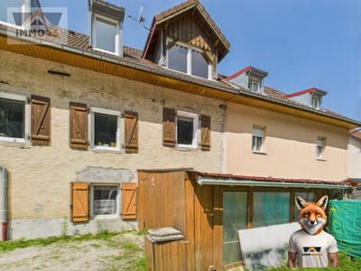 Appartement - 110 m² - 4 pièces