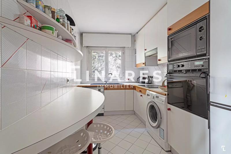 Appartement - 95 m² - 4 pièces