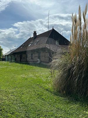 Maison - 170 m² - 6 pièces