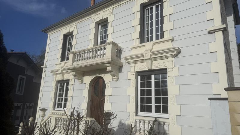 Maison - 144 m² - 7 pièces