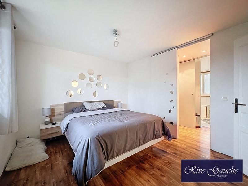 Maison - 170 m² - 7 pièces