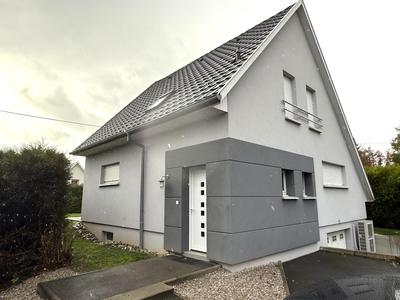 Maison - 102 m² - 5 pièces