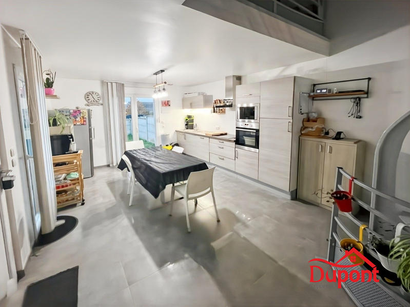 Maison - 80 m² - 6 pièces