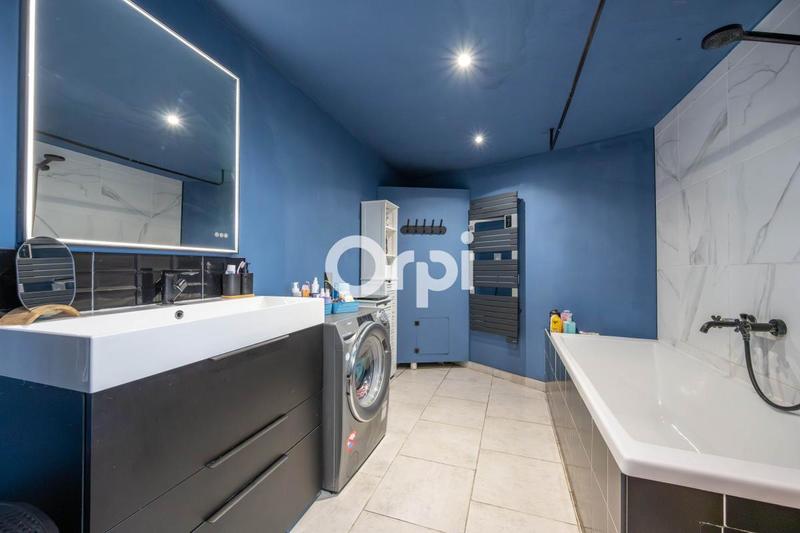 Maison - 98 m² - 4 pièces