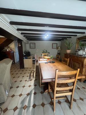 Maison - 209 m² - 5 pièces