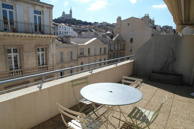 Appartement - 85 m² - 3 pièces