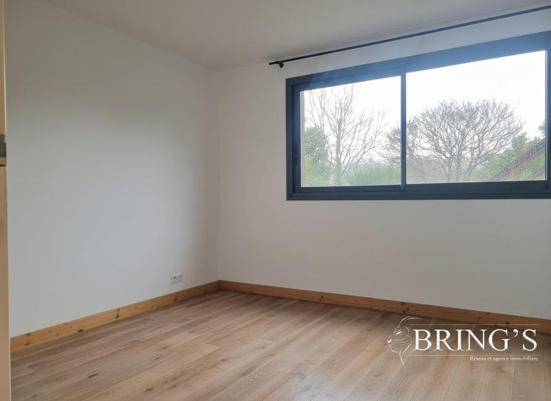 Maison contemporaine - 163 m² - 5 pièces