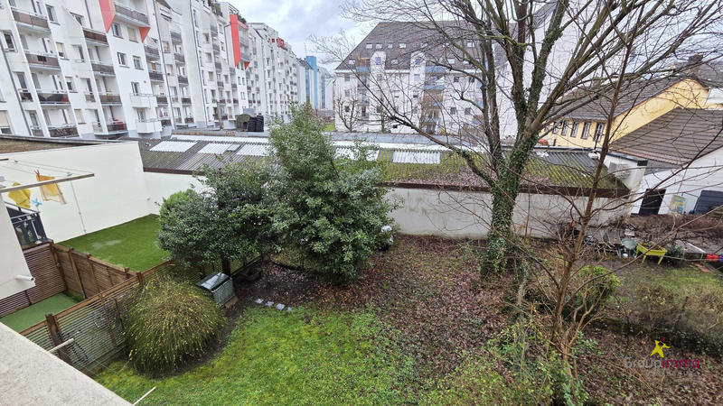 Appartement - 75 m² - 3 pièces