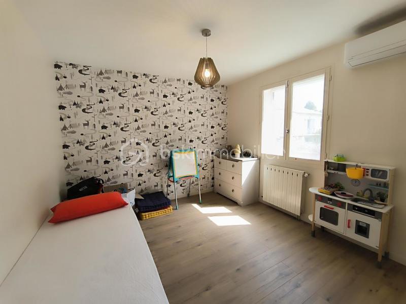 Maison traditionnelle - 188 m² - 6 pièces