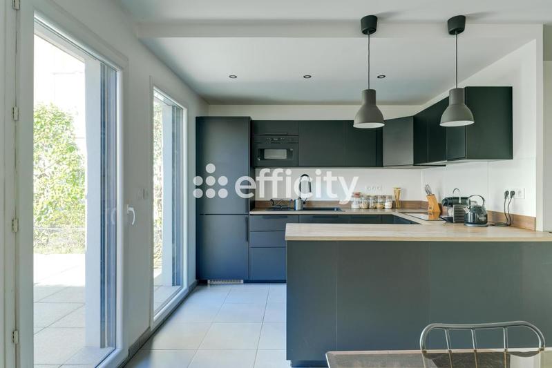 Appartement - 74 m² - 3 pièces