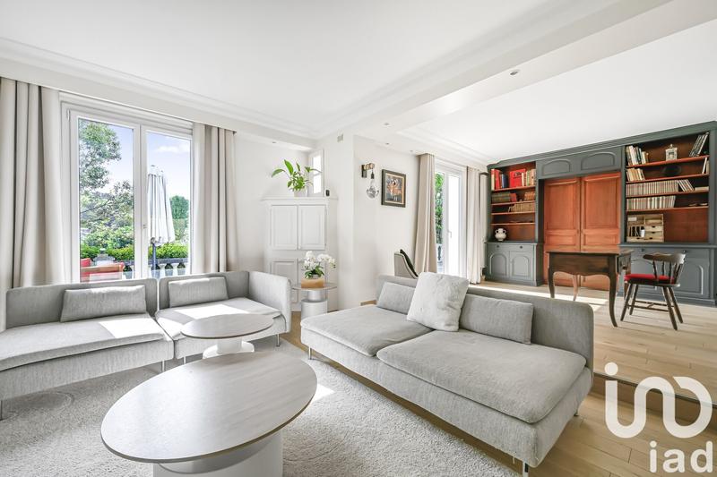 Maison - 190 m² - 8 pièces