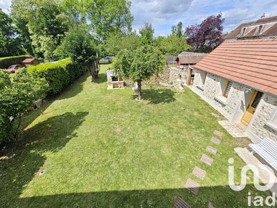 Maison - 180 m² - 8 pièces