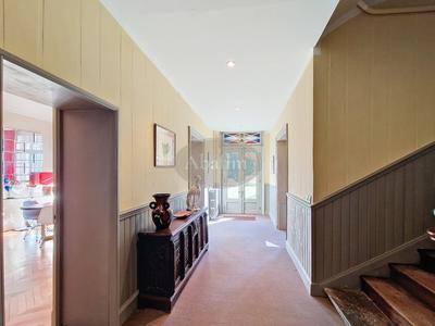 Château - 460 m² - 12 pièces