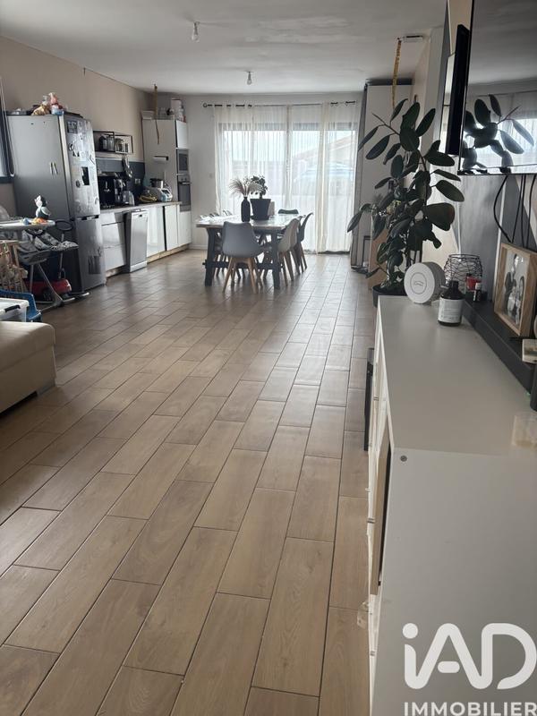 Maison - 95 m² - 5 pièces