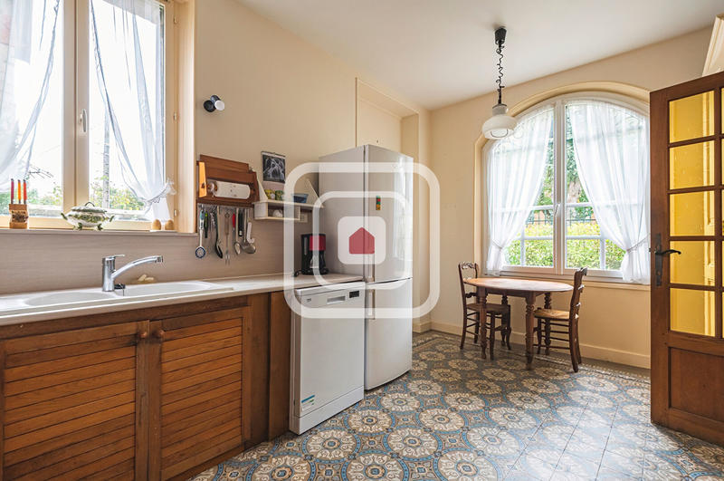 Maison - 155 m² - 6 pièces