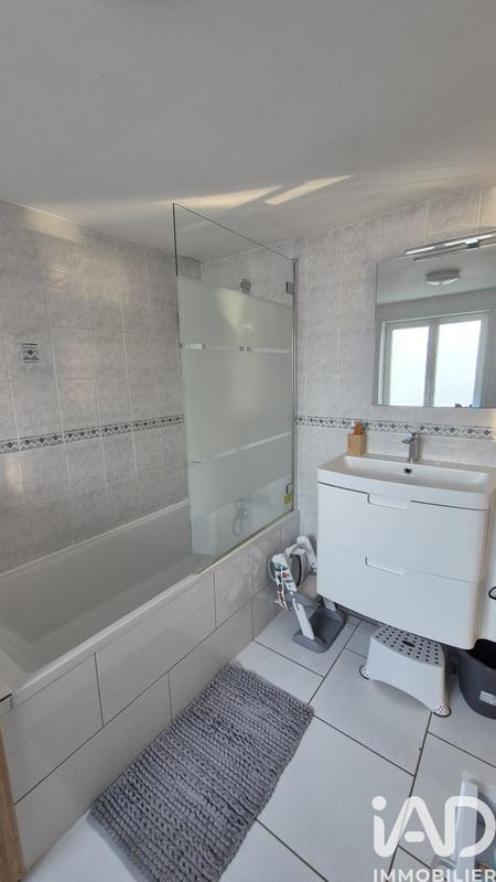 Maison de village - 94 m² - 5 pièces