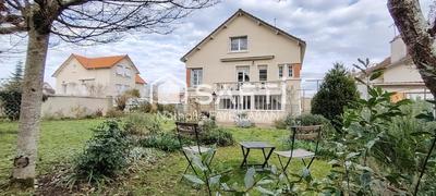 Maison - 131 m² - 6 pièces