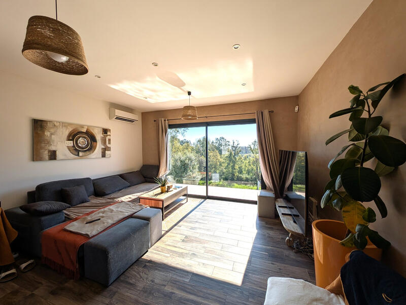 Villa - 100 m² - 4 pièces