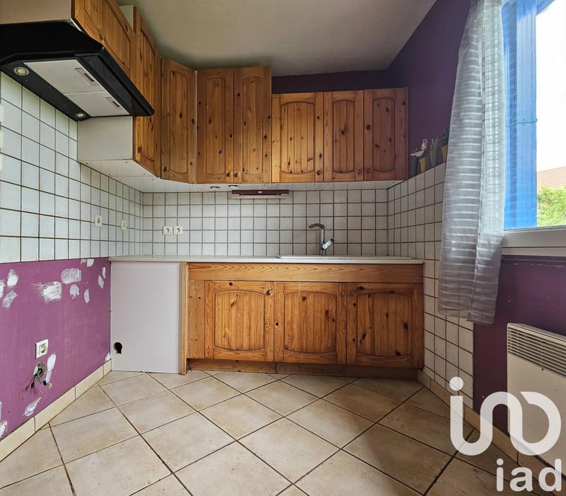 Maison - 92 m² - 6 pièces