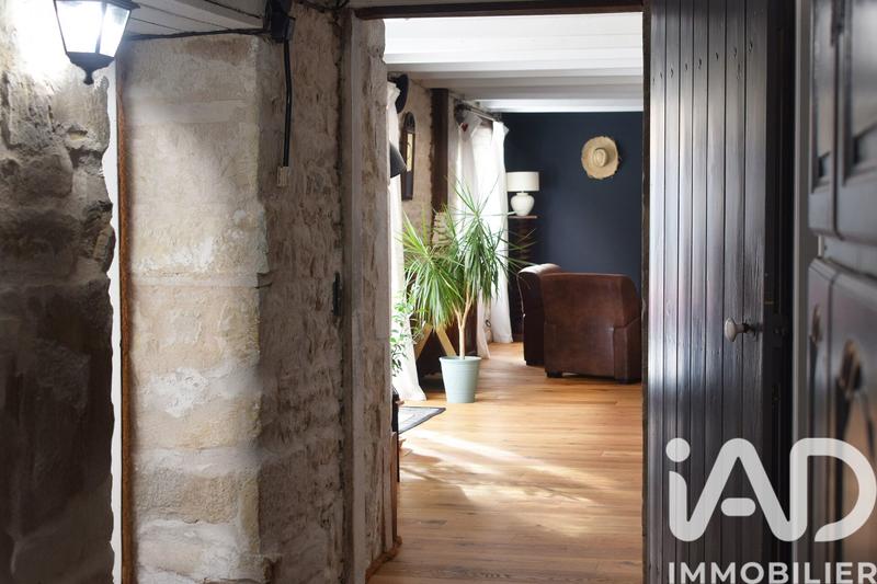 Maison - 298 m² - 9 pièces