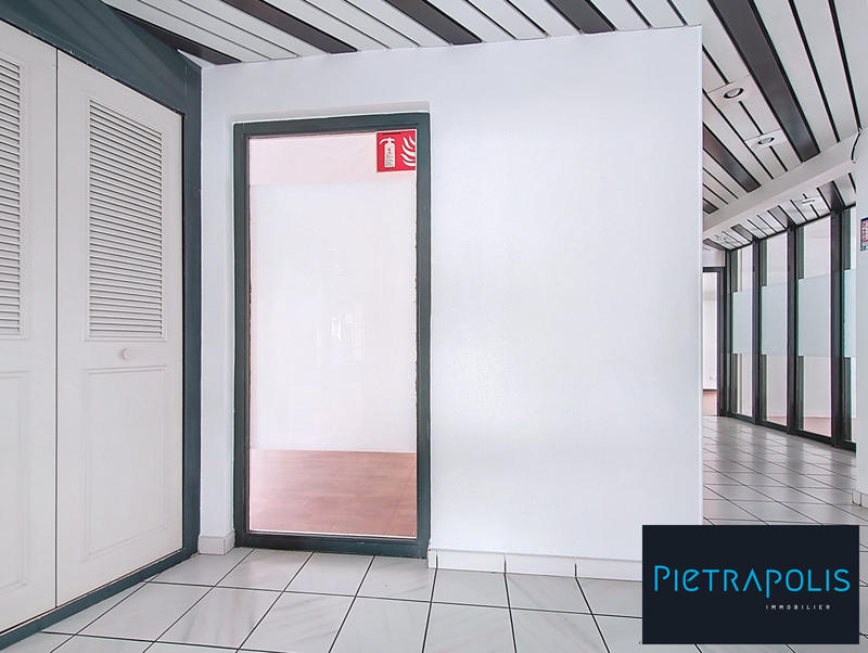 Local commercial - 118 m²