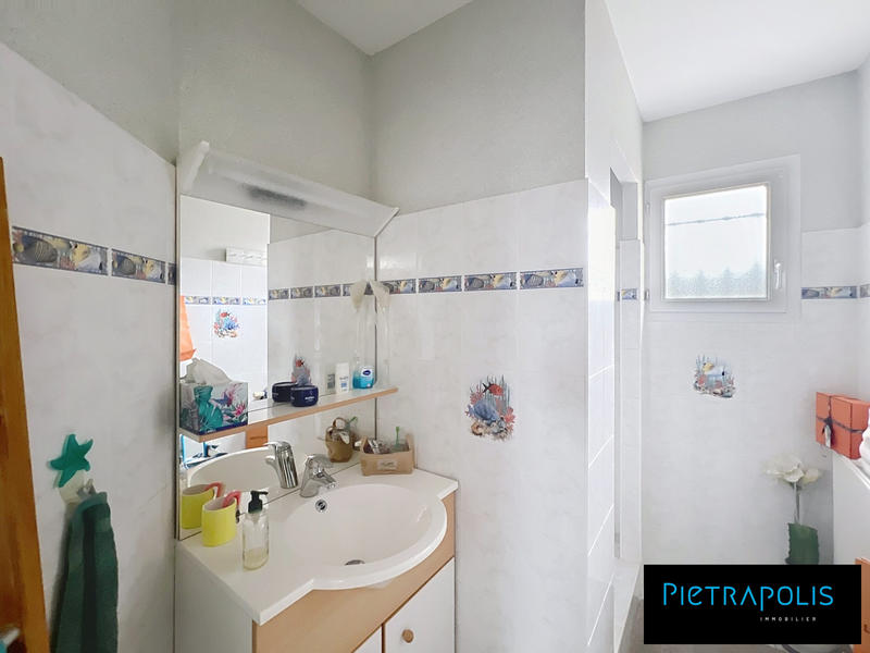 Maison - 253 m² - 10 pièces