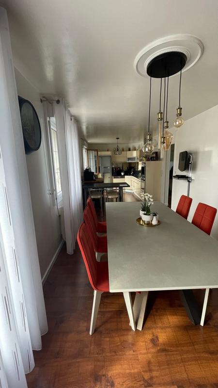 Maison - 108 m² - 6 pièces