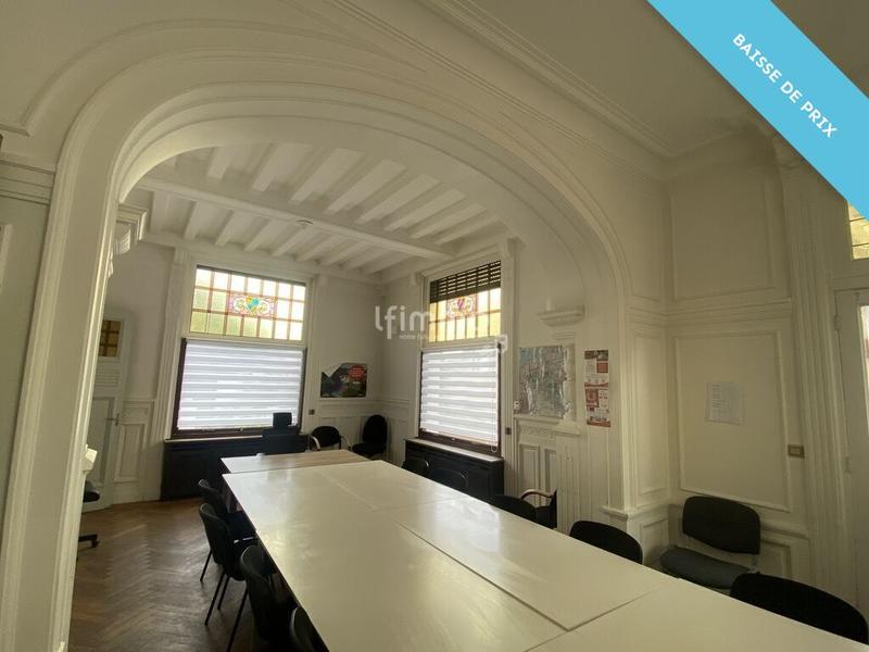 Maison de maîtres - 239 m² - 12 pièces