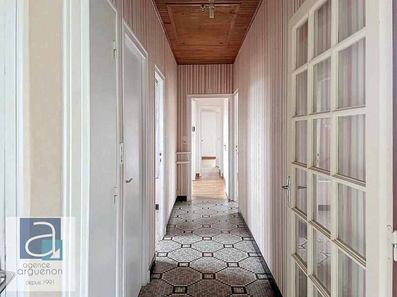 Maison - 96 m² - 5 pièces