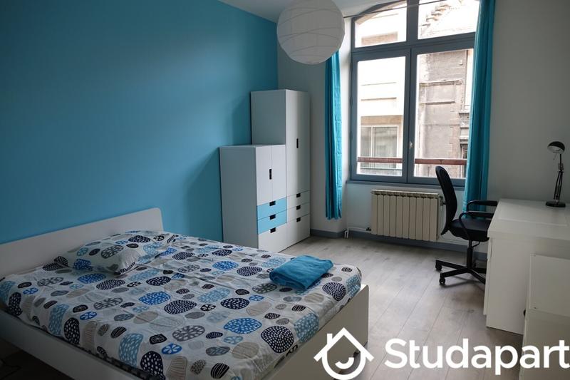 Chambre - 14 m² - 1 pièce