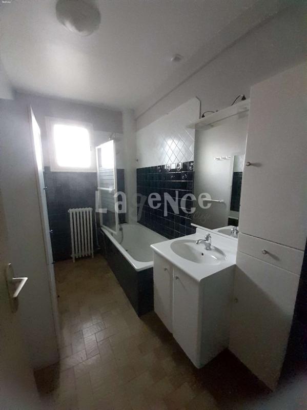 Pavillon - 84 m² - 4 pièces