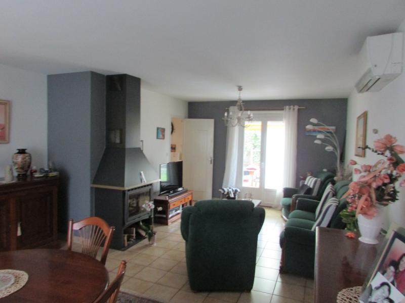 Maison - 93 m² - 5 pièces