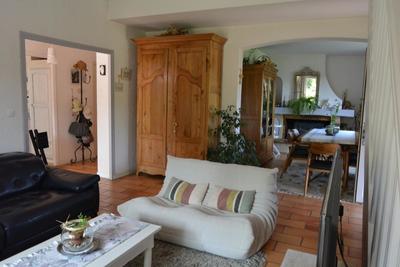 Villa - 145 m² - 6 pièces