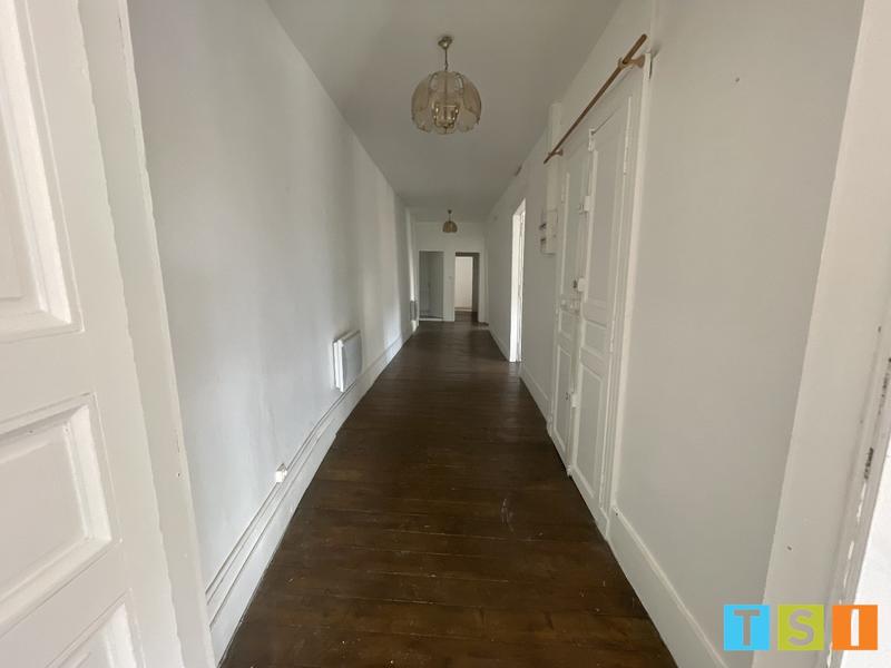 Appartement - 107 m² - 4 pièces