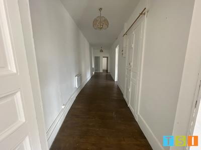 Appartement - 107 m² - 4 pièces